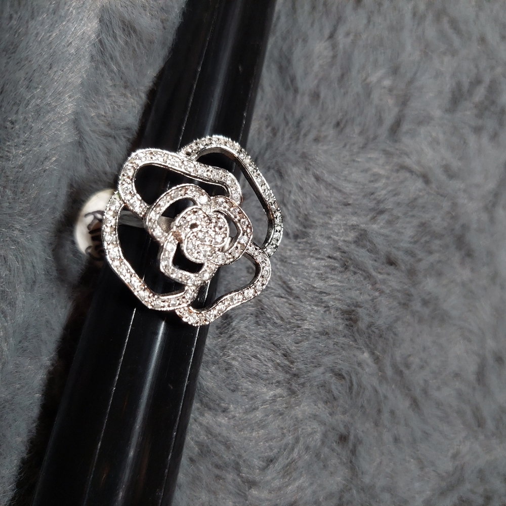 Sterling silver & CZ Rose ring Sz 8.5
